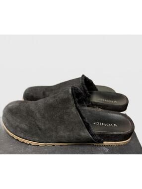 Vionic Arlette Black Suede Shearling Mule Clogs – Women’s Size 10